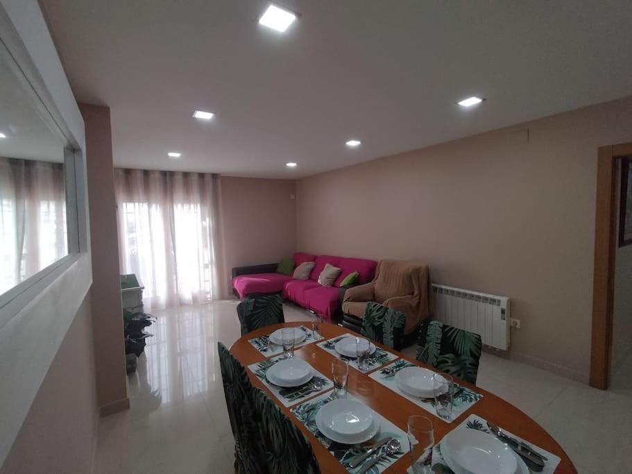 Entero Privado Pangsapuri Granada